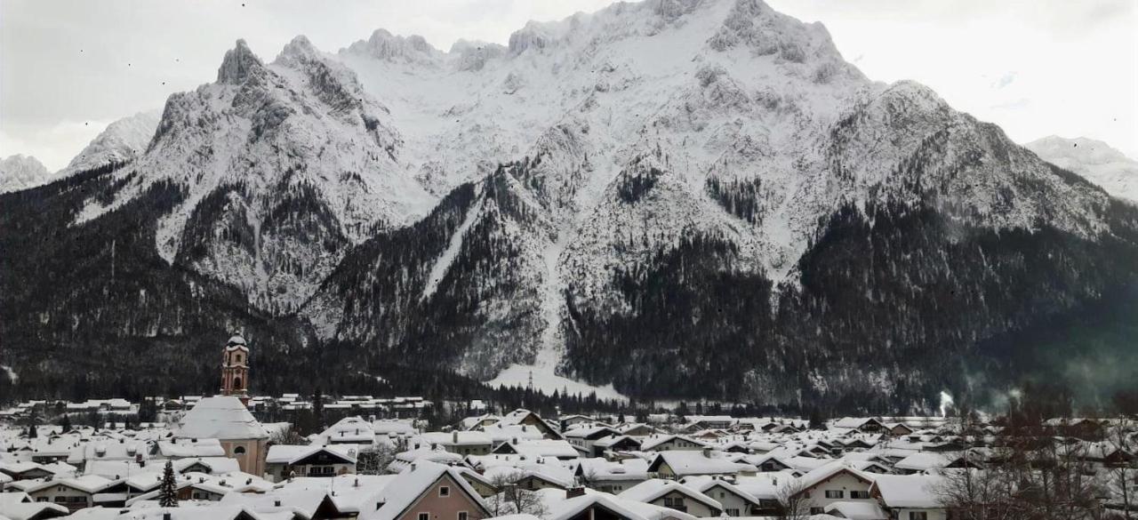 Ferienwohnung Bergkristall Mittenwald Esterno foto