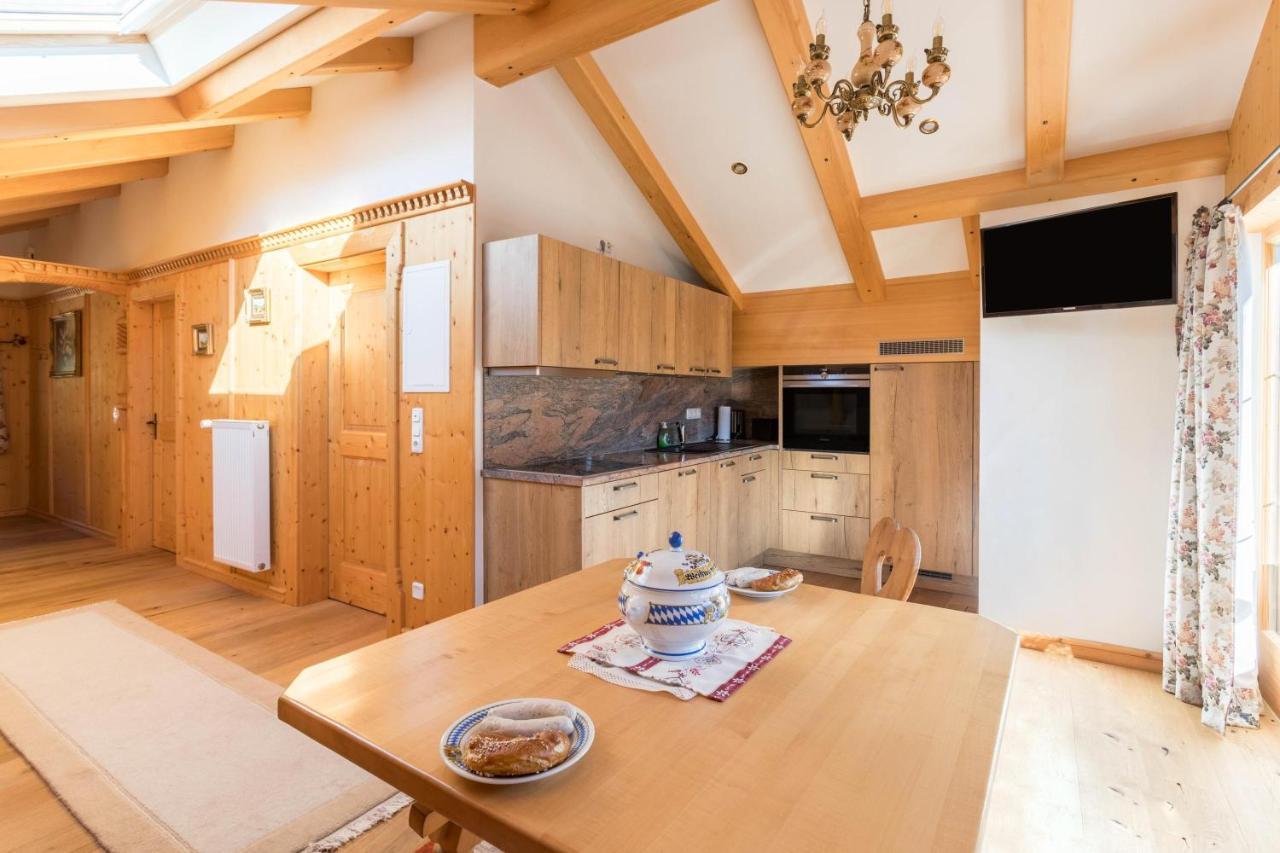 Ferienwohnung Bergkristall Mittenwald Esterno foto