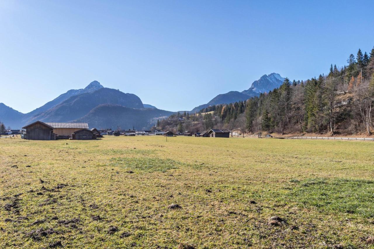 Ferienwohnung Bergkristall Mittenwald Esterno foto