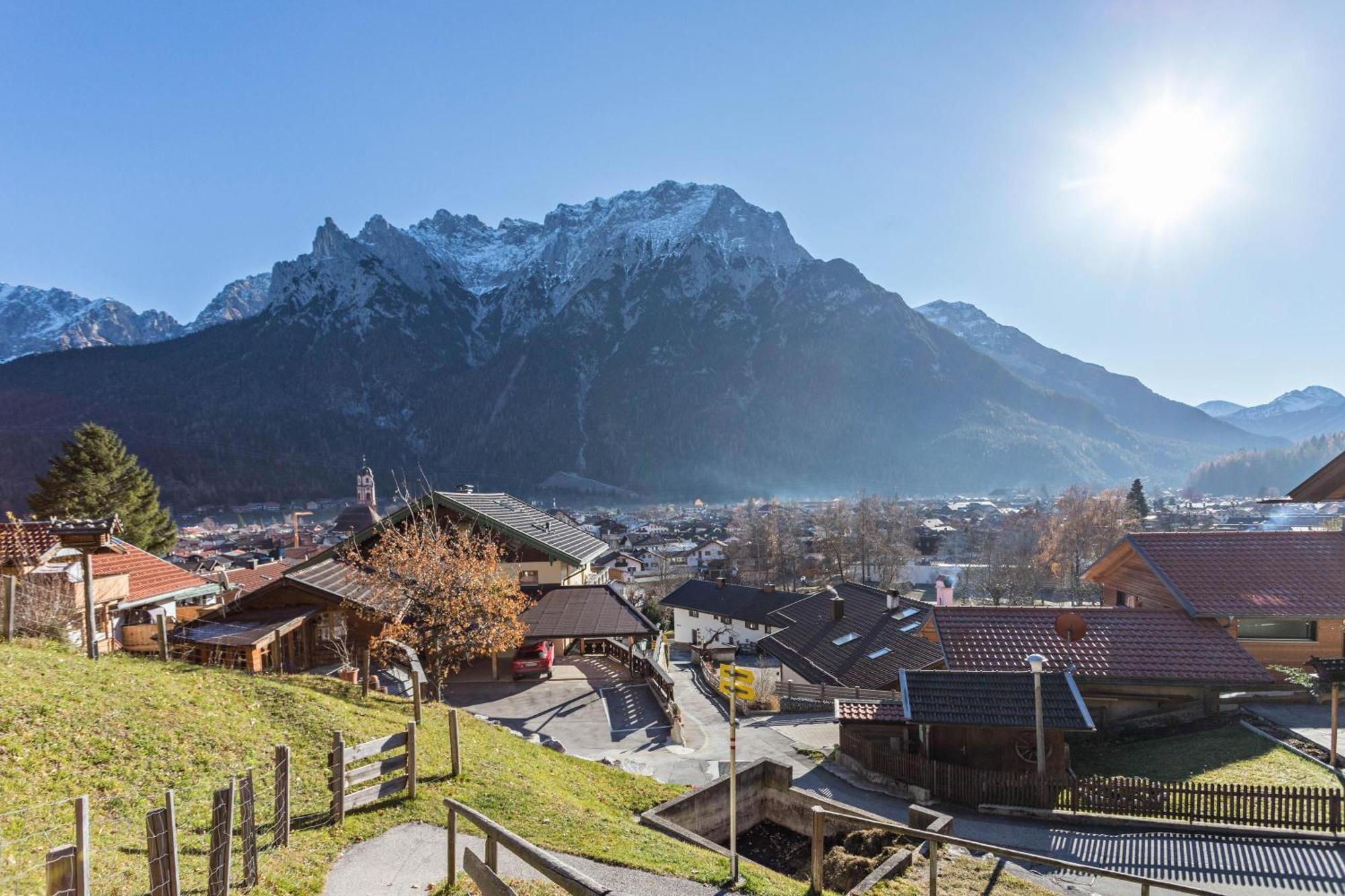 Ferienwohnung Bergkristall Mittenwald Esterno foto
